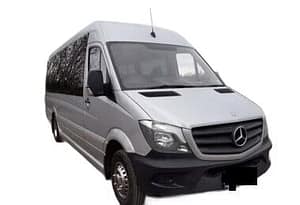 Minibus Hire Leeds, West Yorkshire